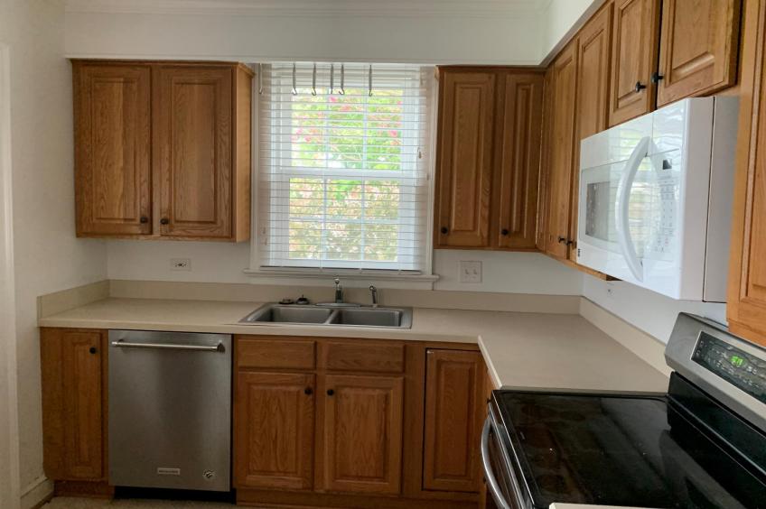 4102 Peakland Place Brownstone Properties